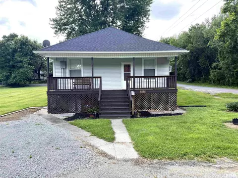 1414 Newton Ave, Johnston City, IL 62951