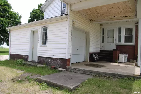 Exterior - 1688 State St, Cazenovia, IL 61545 photo 6 of 9