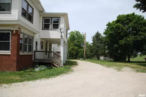 Exterior - 1688 State St, Cazenovia, IL 61545 photo 2 of 9