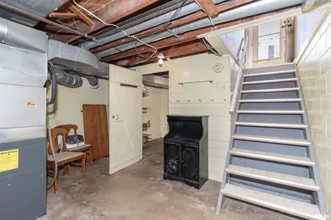 Other - 905 Eldridge St, Washington, IL 61571 photo 5 of 11
