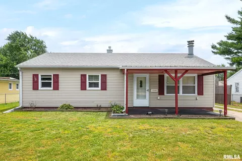 706 Lasalle Blvd, Marquette Heights, IL 61554