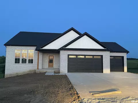 672 County Road 1800 E, Eureka, IL 61530