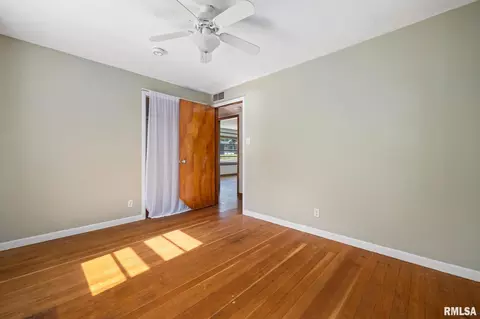 Bedroom - 511 W Smith St, Roanoke, IL 61561 photo 5 of 7