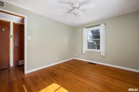 Bedroom - 511 W Smith St, Roanoke, IL 61561 photo 6 of 7
