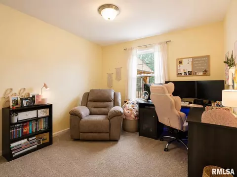 Other - 916 Drayton St, Normal, IL 61761 photo 7 of 13