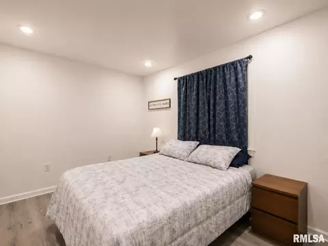 Bedroom - 916 Drayton St, Normal, IL 61761 photo 6 of 8