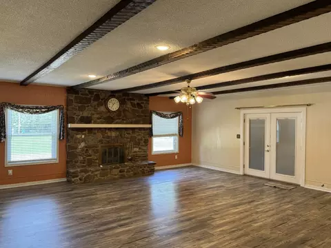 Living - 100 Belcher Dr, Anna, IL 62906 photo 5 of 6