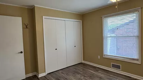 Bedroom - 100 Belcher Dr, Anna, IL 62906 photo 6 of 8