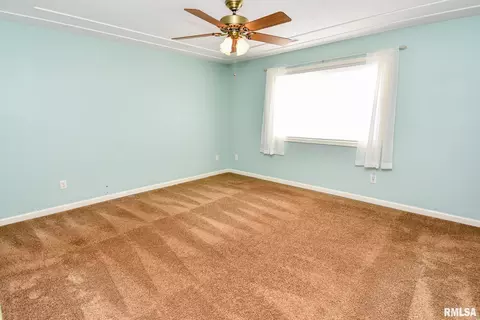 2003 W Jubilee Ln, Dunlap, IL 61525 photo 12