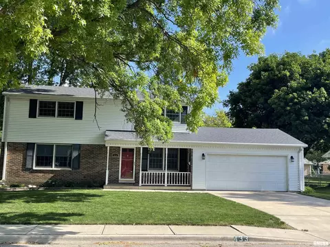 433 E Fernwood St, Morton, IL 61550