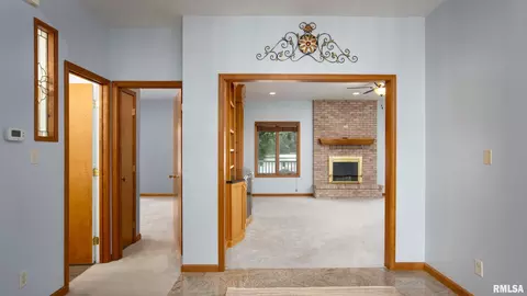 Entry Way - 1535 Howard Rd, Marion, IL 62959 photo 1 of 2