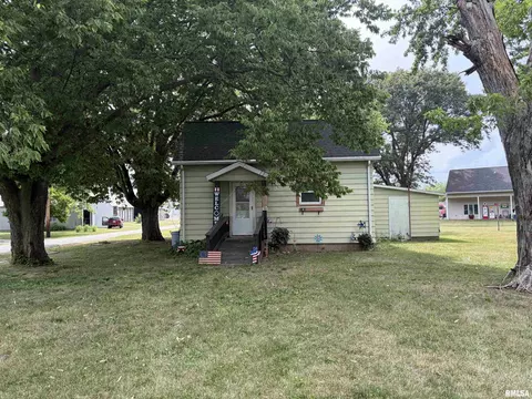 505 Washington St, Manito, IL 61546