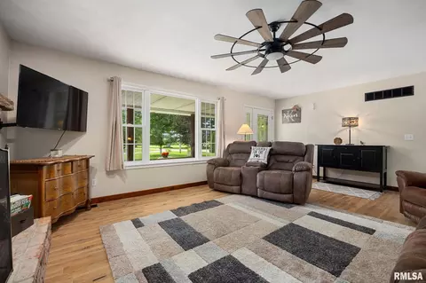 Other - 21087 N 25 E Rd, Danvers, IL 61732 photo 9 of 20