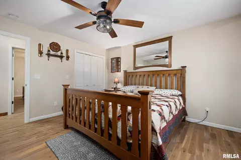 Bedroom - 21087 N 25 E Rd, Danvers, IL 61732 photo 1 of 4