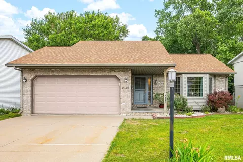 2321 Pintura Ct, Peoria, IL 61614