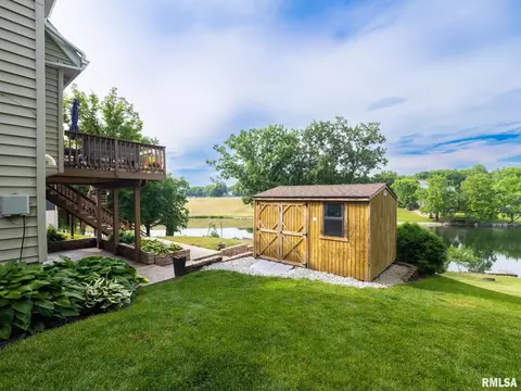 Exterior - 4906 S Sir Lionel Ct, Mapleton, IL 61547 photo 9 of 12