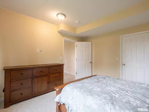 Bedroom - 4906 S Sir Lionel Ct, Mapleton, IL 61547 photo 10 of 10