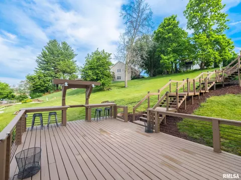 Exterior - 4906 S Sir Lionel Ct, Mapleton, IL 61547 photo 6 of 12