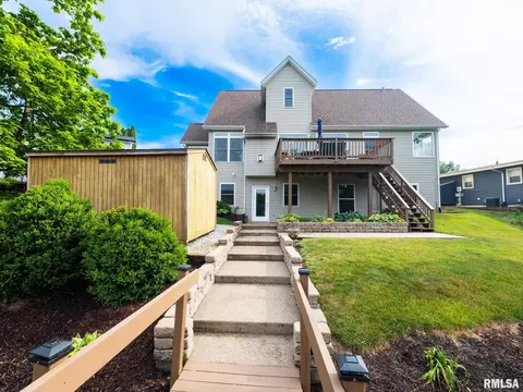 Exterior - 4906 S Sir Lionel Ct, Mapleton, IL 61547 photo 8 of 12
