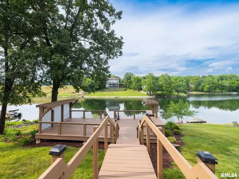 Exterior - 4906 S Sir Lionel Ct, Mapleton, IL 61547 photo 5 of 12
