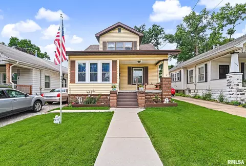 1124 W Nowland Ave, Peoria, IL 61604