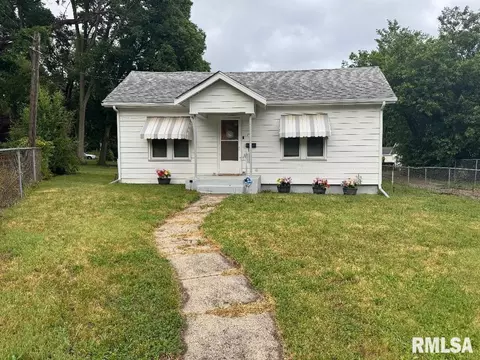 610 SW Camblin Ave, Peoria, IL 61603