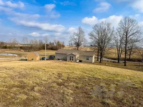 320 N Old Marion Rd, Goreville, IL 62939