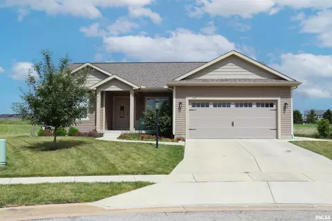 1244 Brown Ct, Washington, IL 61571