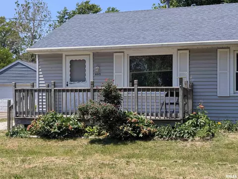 4015 S Chalmers Ave, Bartonville, IL 61607