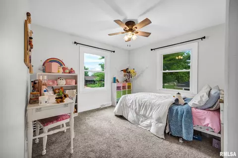 Bedroom - 1020 E Madison St, Morton, IL 61550 photo 5 of 7