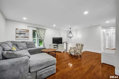 Other - 1020 E Madison St, Morton, IL 61550 photo 1 of 5
