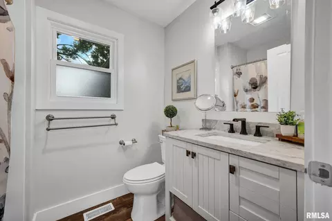 Bath - 1020 E Madison St, Morton, IL 61550 photo 1 of 3