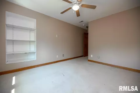 Bedroom - 6918 W Saddlebrook Dr, Mapleton, IL 61547 photo 9 of 10