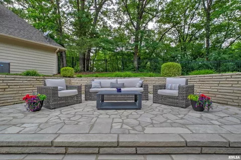 Exterior - 112 W Greystone Ct, Dunlap, IL 61525 photo 11 of 28