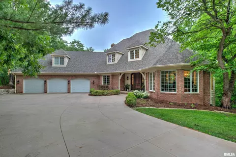 Exterior - 112 W Greystone Ct, Dunlap, IL 61525 photo 5 of 28