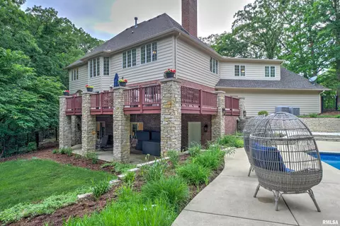 Exterior - 112 W Greystone Ct, Dunlap, IL 61525 photo 10 of 28