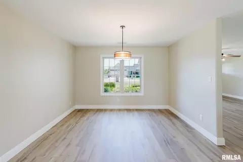 Other - 3216 Palomino Ct, Herrin, IL 62948 photo 5 of 10