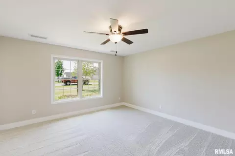 Bedroom - 3216 Palomino Ct, Herrin, IL 62948 photo 1 of 6