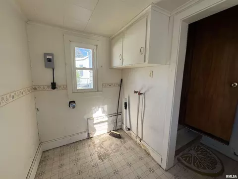 206 E 6th St, Saint David, IL 61563 photo 18