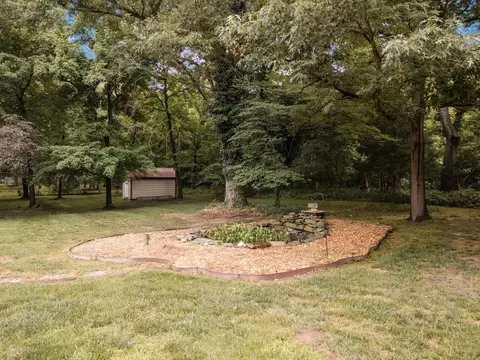 2006 Spring Garden Rd, Marion, IL 62959 photo 31