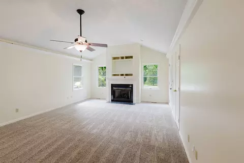 2006 Spring Garden Rd, Marion, IL 62959 photo 8
