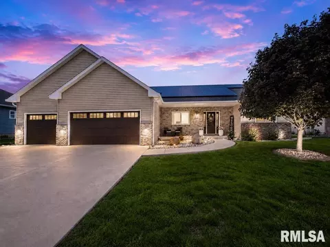125 W Margarete St, Tremont, IL 61568