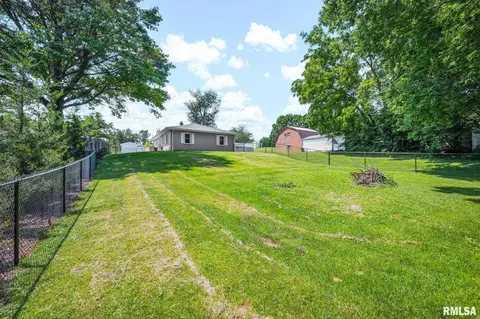 Exterior - 207 Spruce Ln, Roanoke, IL 61561 photo 3 of 6