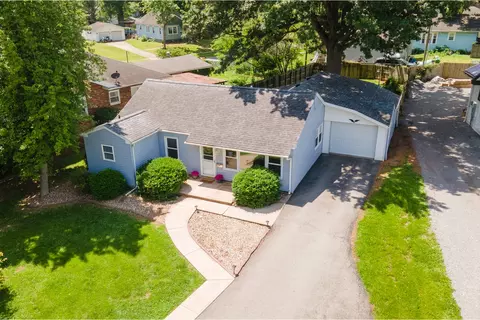 513 E Allen Ave, Marion, IL 62959 photo 33