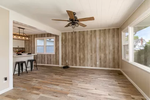 513 E Allen Ave, Marion, IL 62959 photo 7