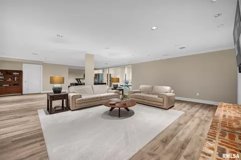Other - 800 Bayside Dr, Germantown Hills, IL 61548 photo 17 of 29