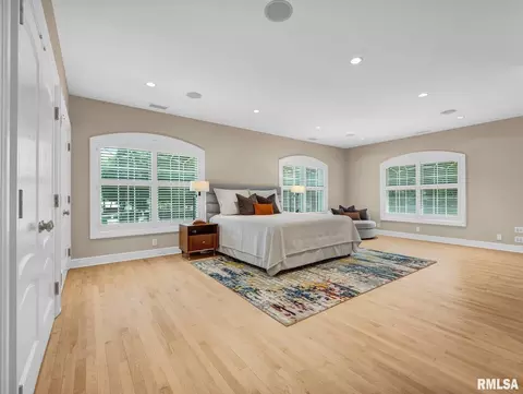 Bedroom - 800 Bayside Dr, Germantown Hills, IL 61548 photo 9 of 10