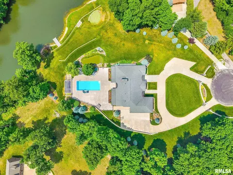 View/Area - 800 Bayside Dr, Germantown Hills, IL 61548 photo 5 of 8