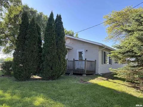 344 County Road 2100 E Rd, Washburn, IL 61570