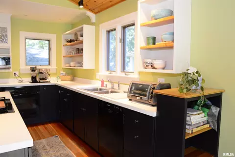 Kitchen - 439 N Mcarthur St, Macomb, IL 61455 photo 6 of 6